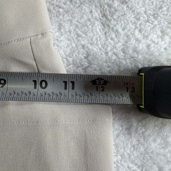 G/Fore Men's Golf Shorts Beige Khaki‎ Maverick Hybrid Stretch 38 X 8 NEW $125 - Picture 6 of 8